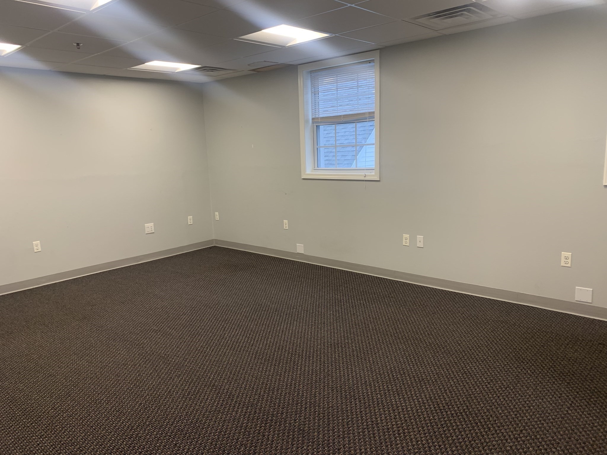 16 Anderson St Unit 208, Marblehead, MA 01945 - Image 3