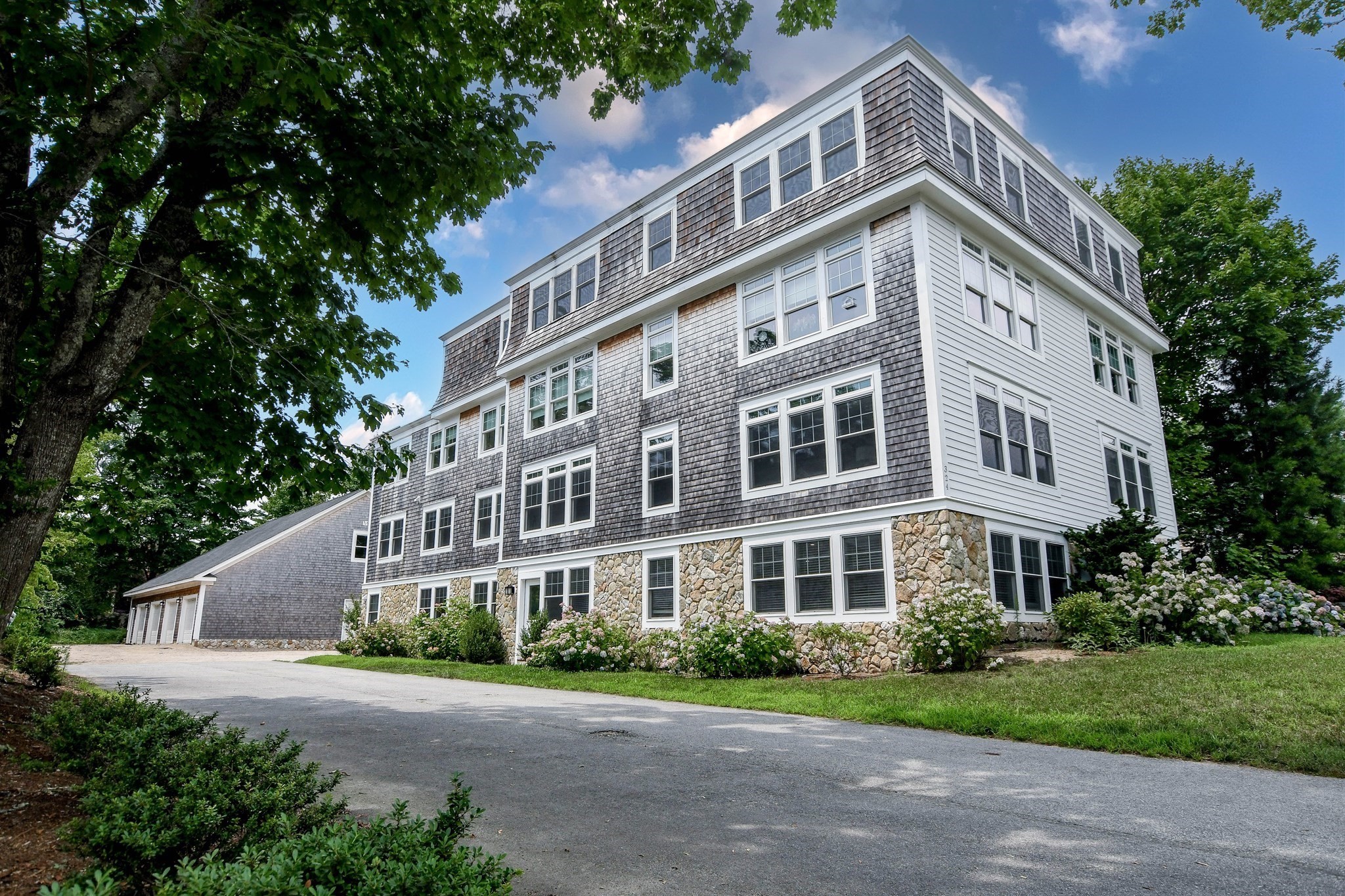 324 Front Street #2, Marion, MA 02738