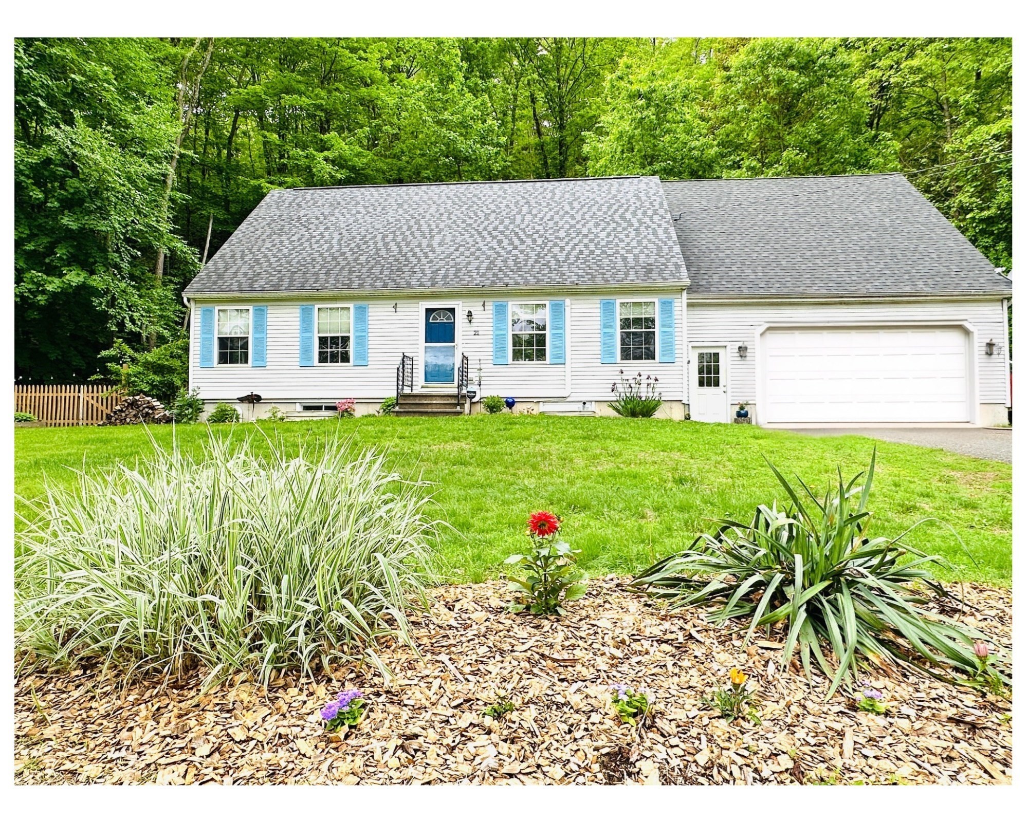 21 Pantry Rd, Hatfield, MA 01088