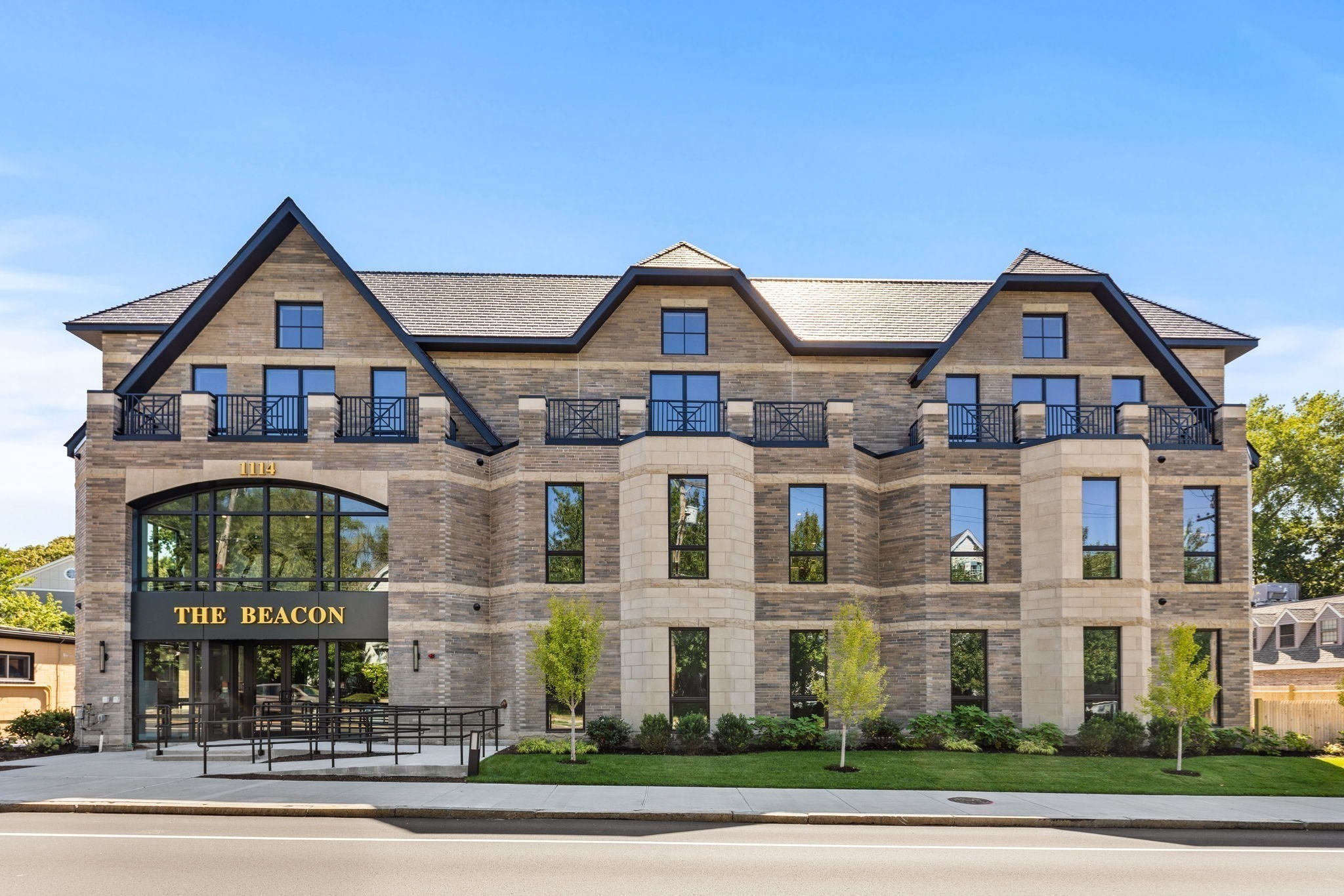 1114 Beacon St. Unit 207, Newton, MA 02461 - Image 2