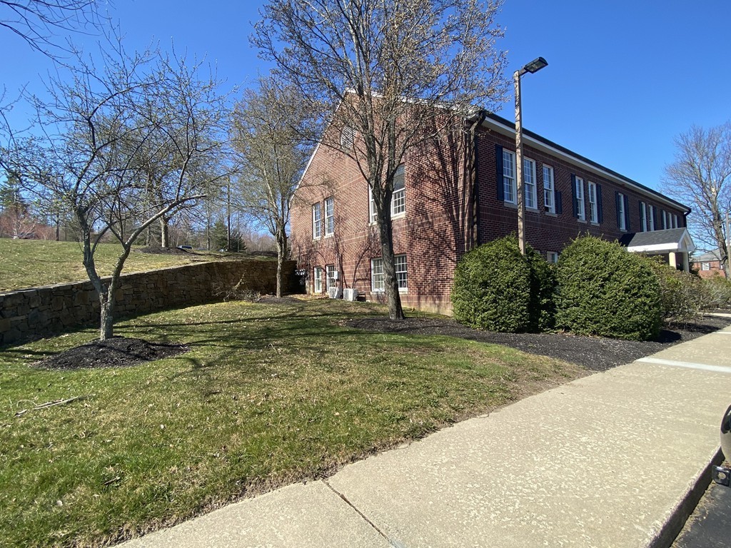 231 Chief Justice Cushing Hwy, Cohasset, MA 02025 - Image 4