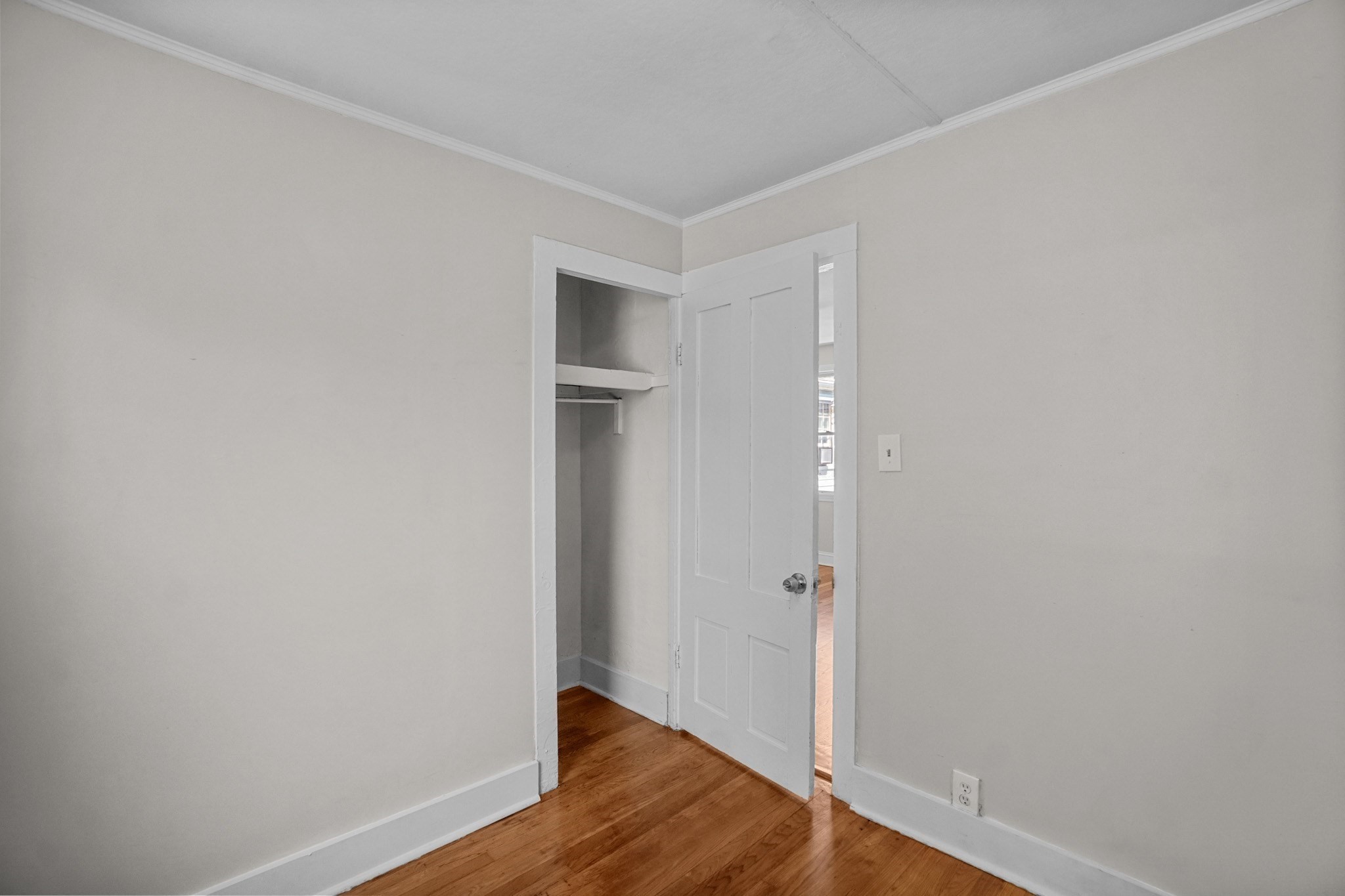 new-bedford - #73341882
