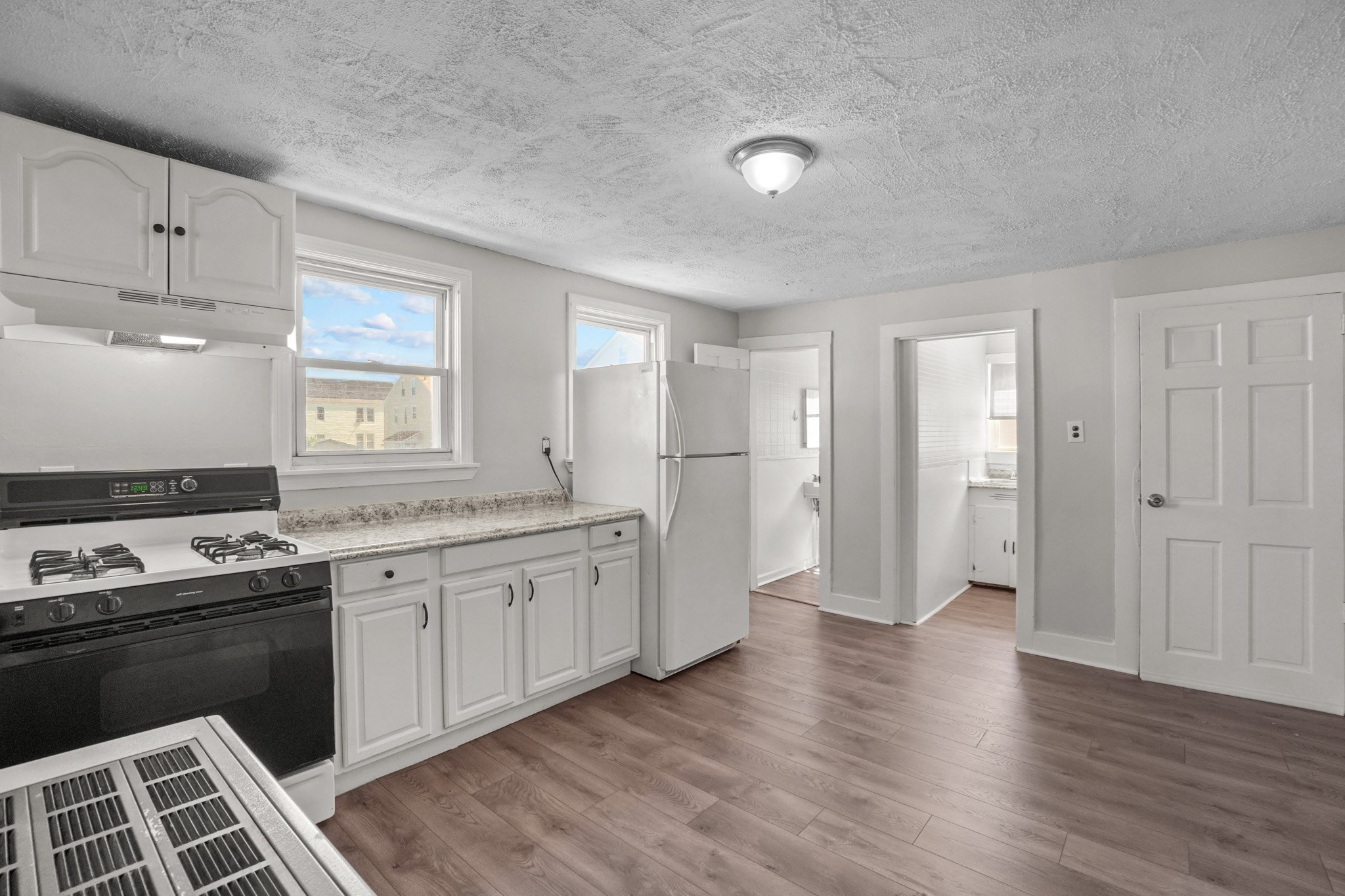 new-bedford - #73341882