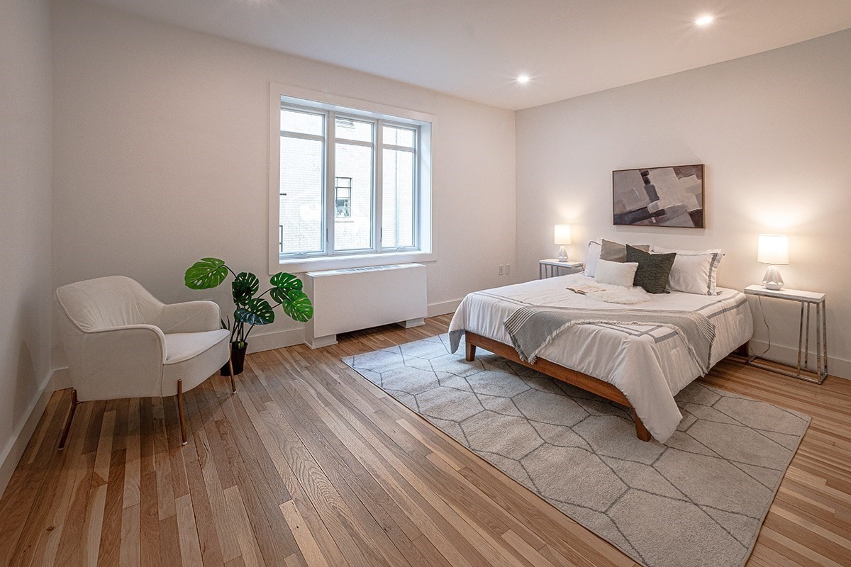 brookline - #73342513