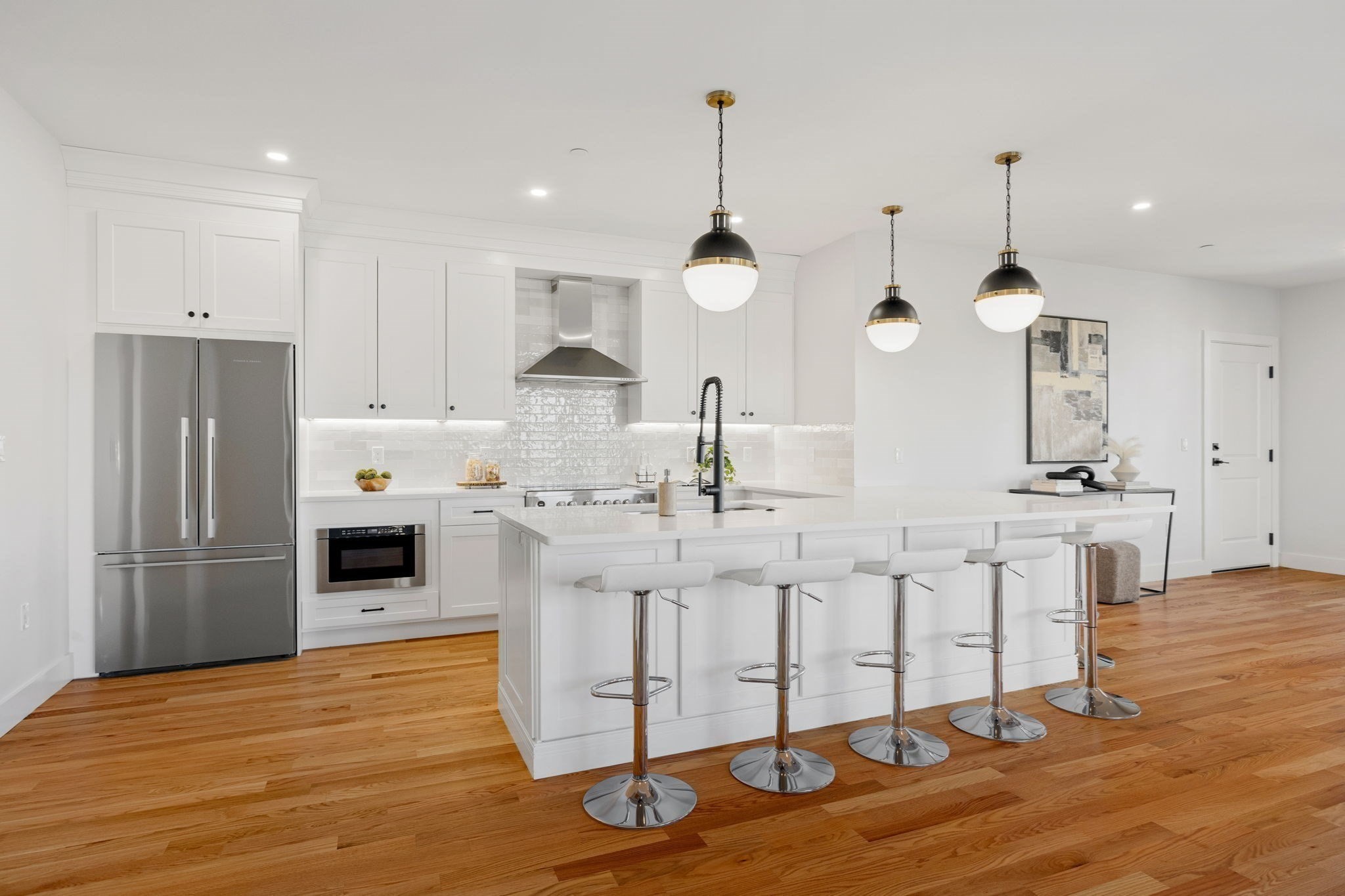 dorchester - #73342905