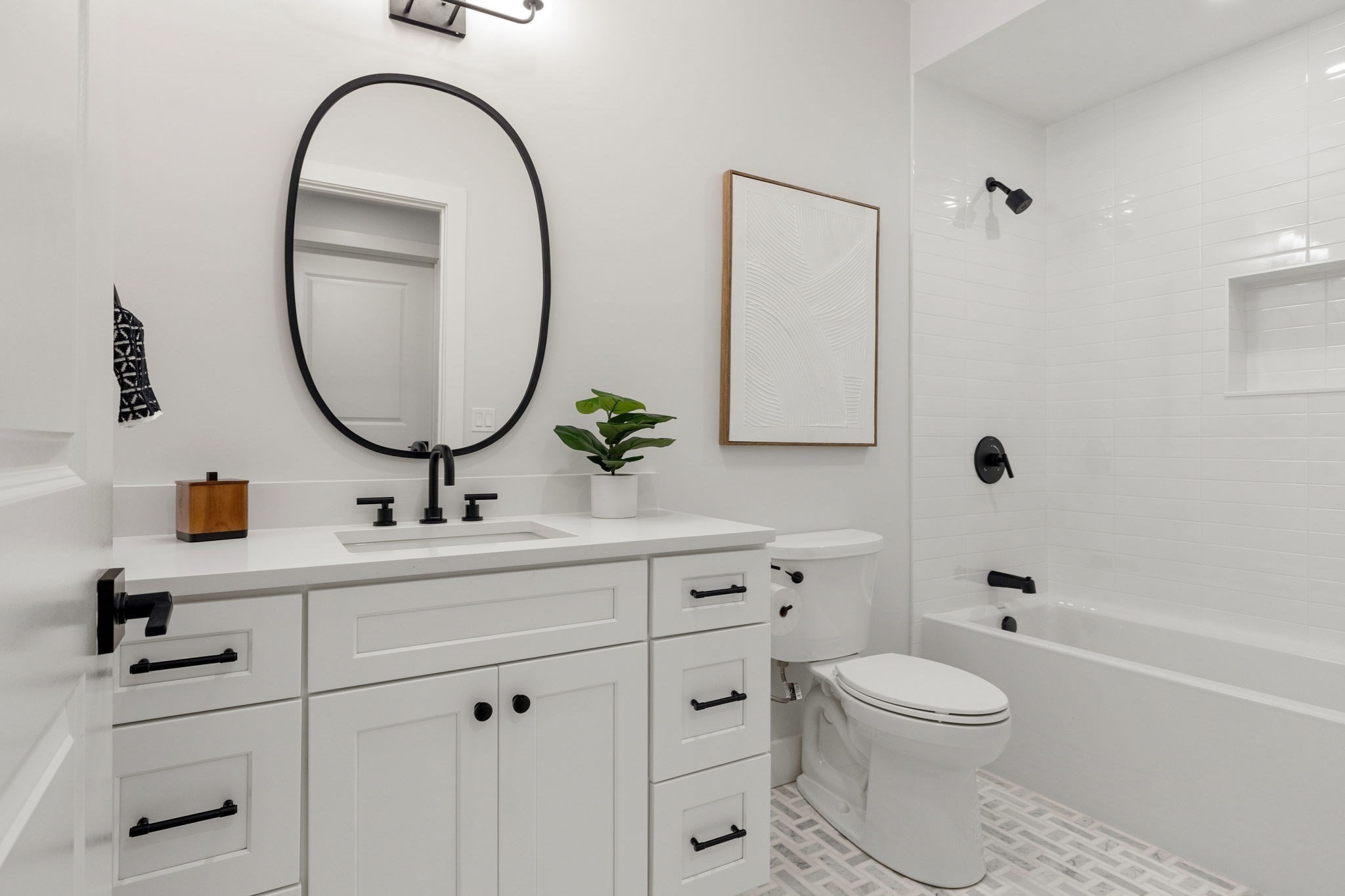 dorchester - #73342905