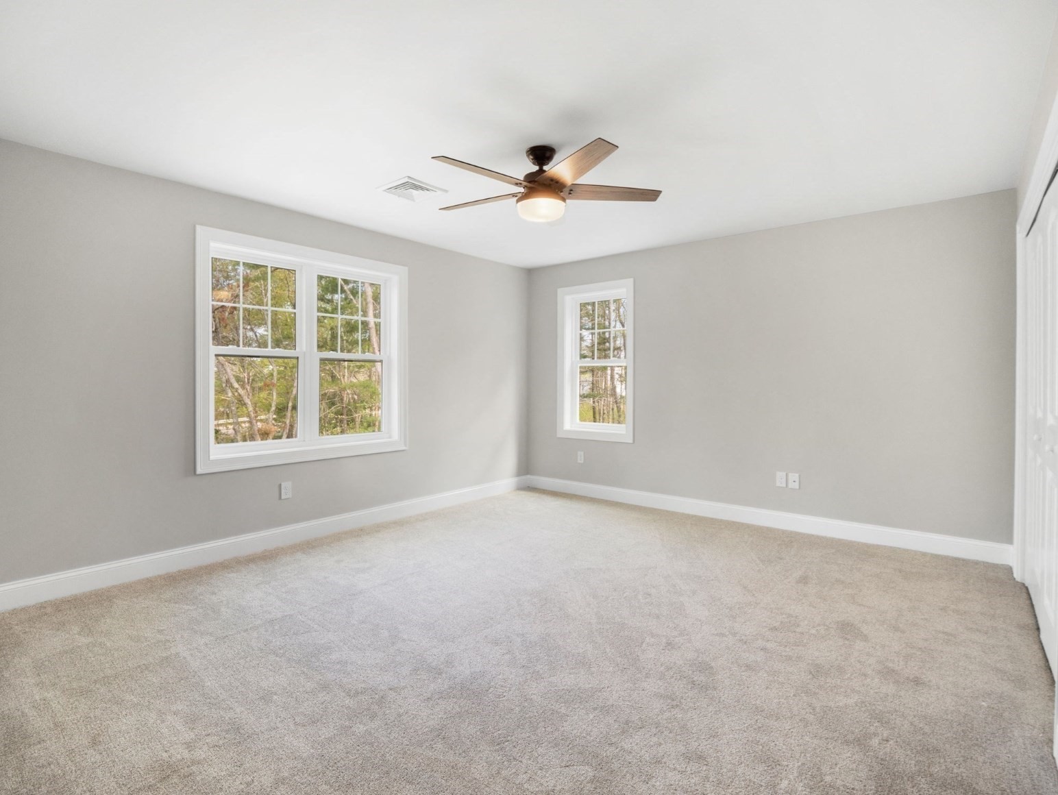 55 Morton Ave, Dartmouth, MA 02747 - Image 33