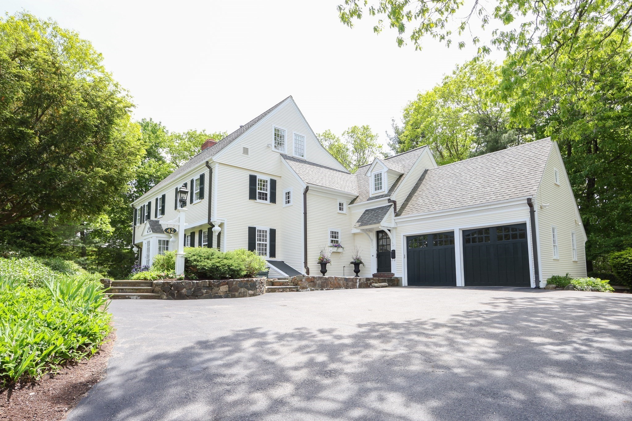 42 Edmunds Road, Wellesley, MA 02481