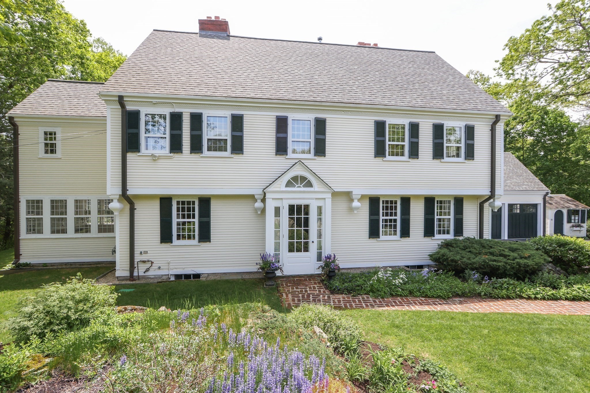 42 Edmunds Road, Wellesley, MA 02481 - Image 2