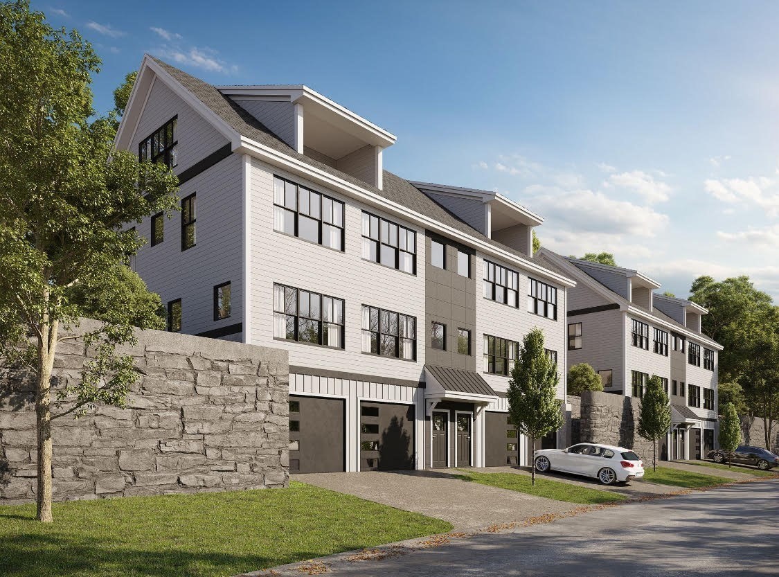 192 1st St, Lowell, MA 01850