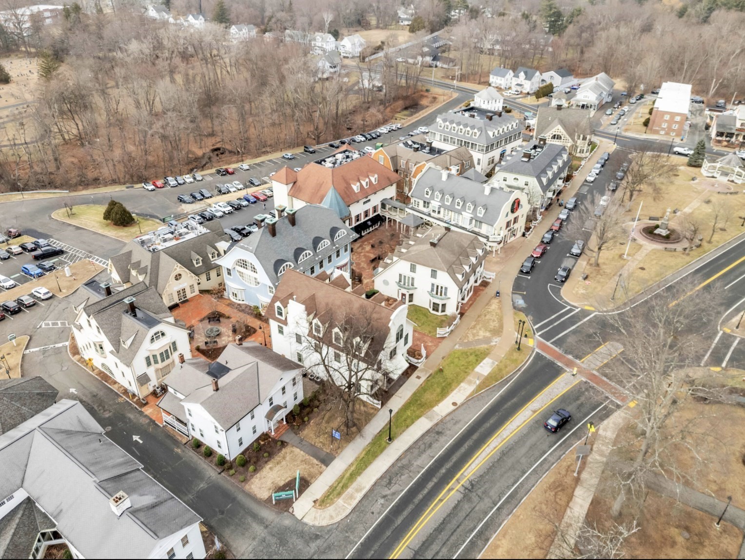 17 College, South Hadley, MA 01075 - Image 1