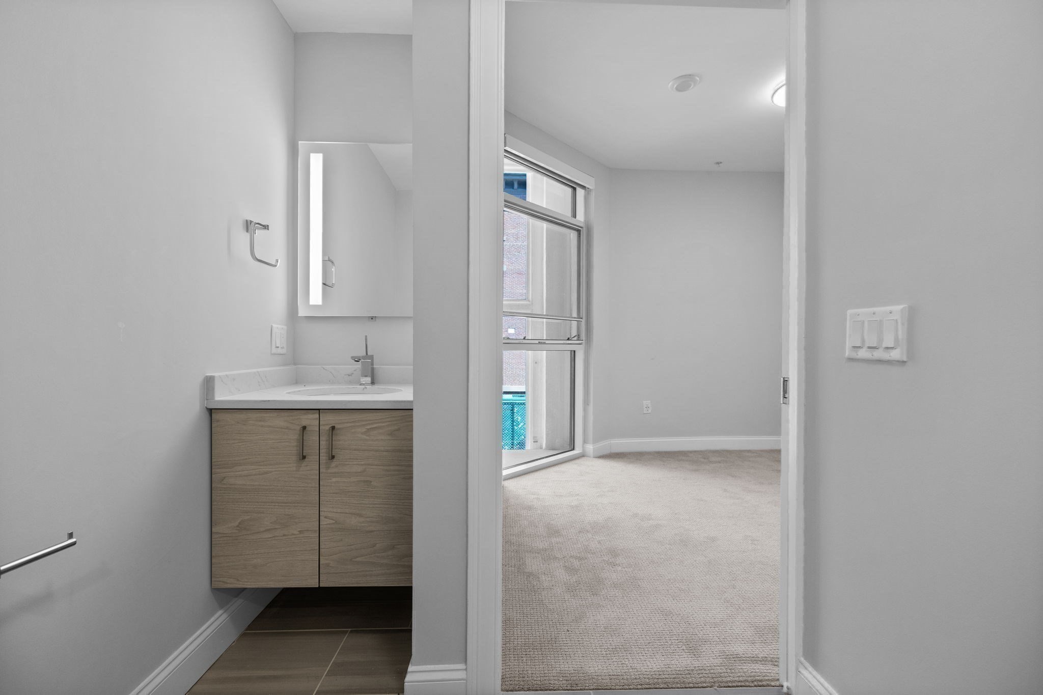 south-end - #73345283
