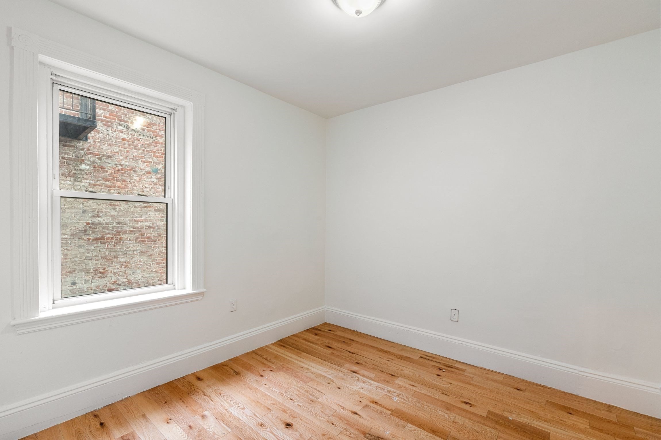dorchester - #73345544