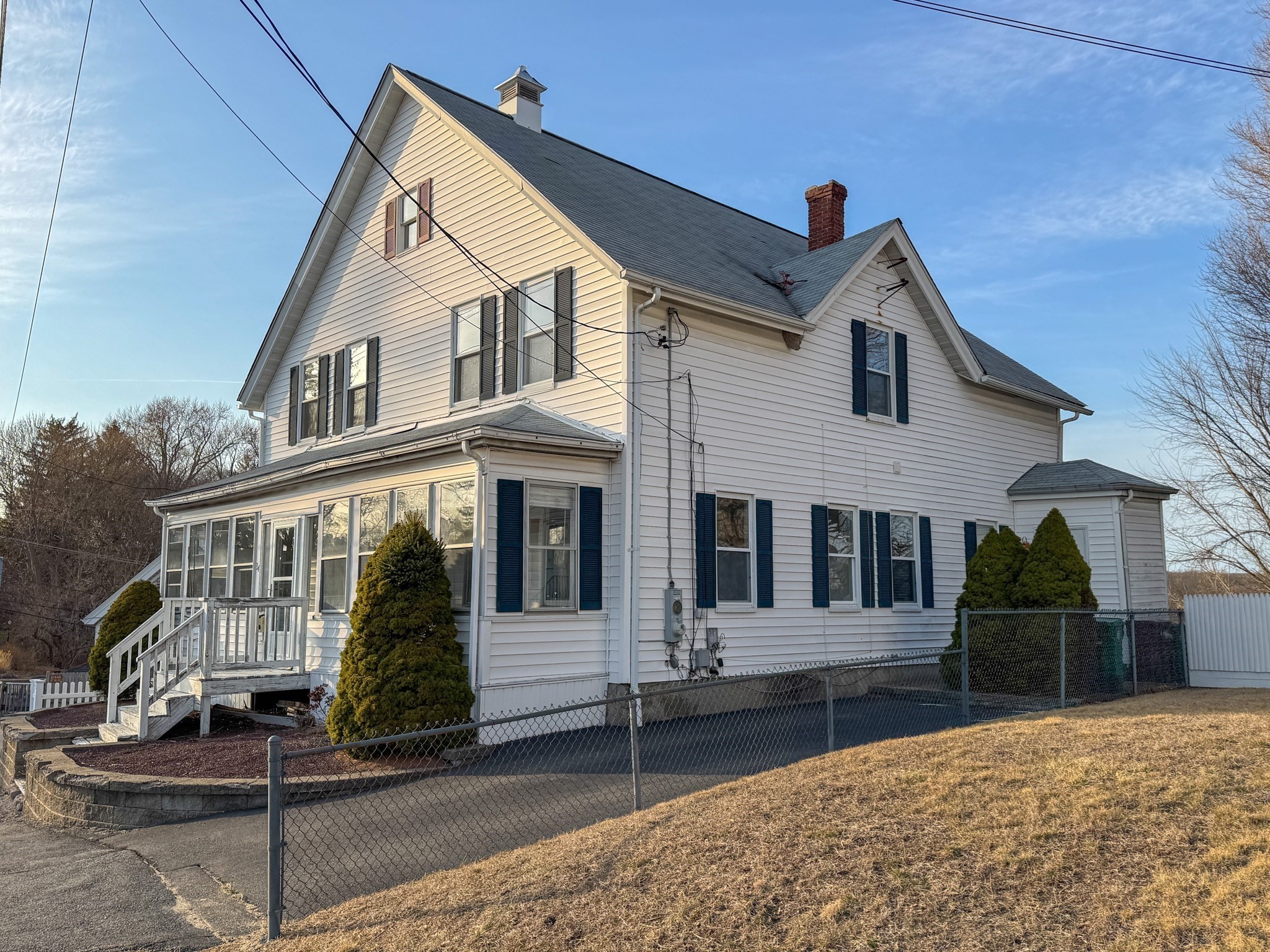 34 Smithfield Rd, Woonsocket, RI 02895 - Image 4