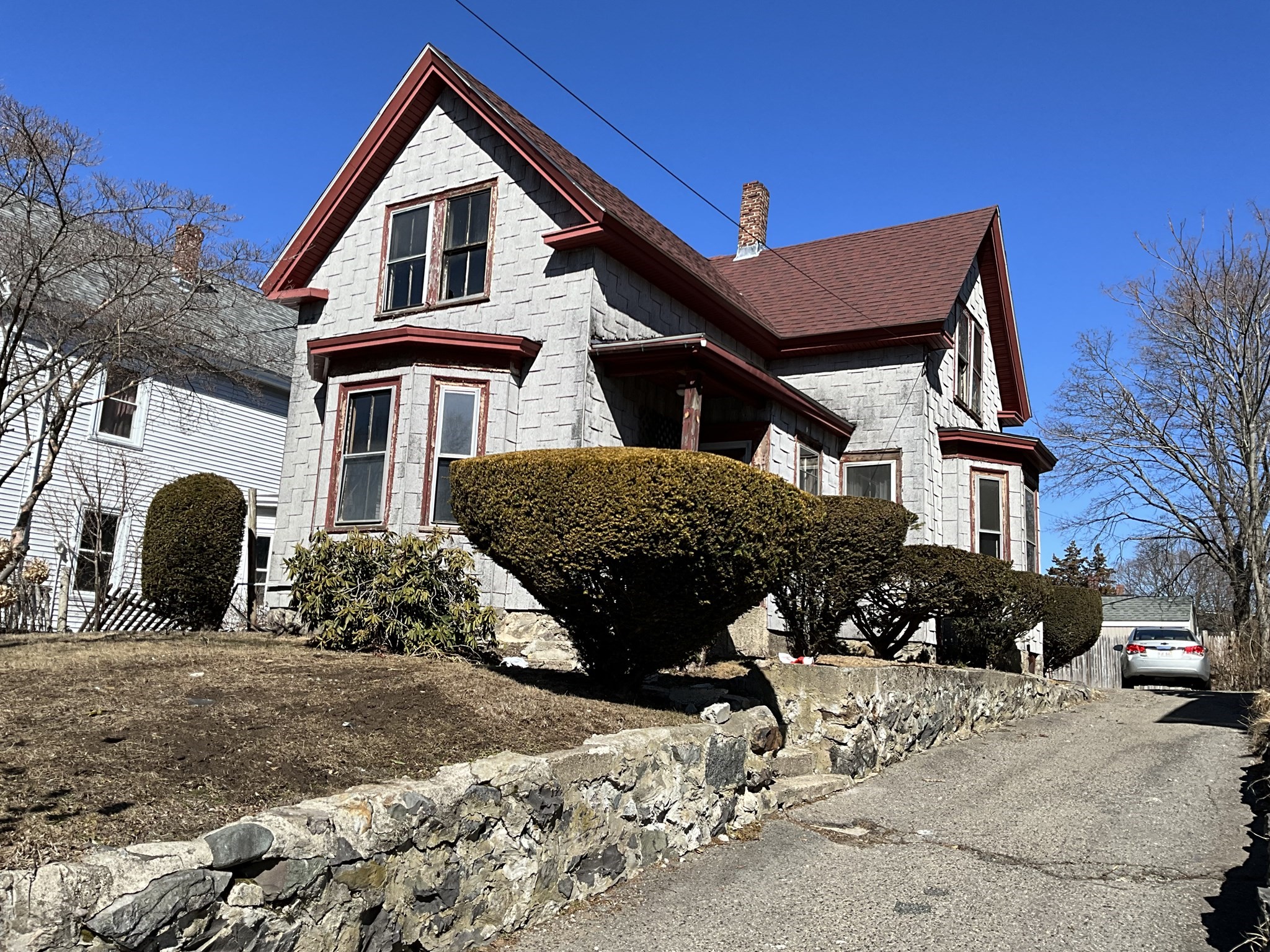 107 West St, Hyde Park, Boston, MA 02136