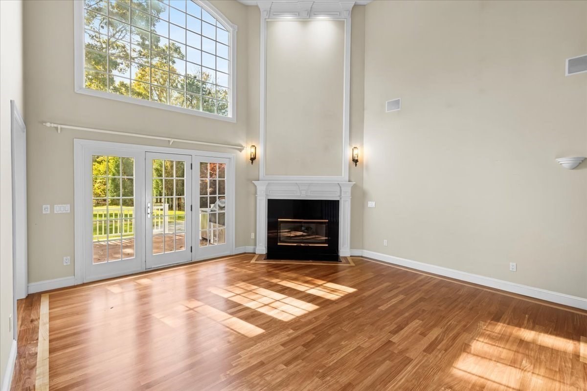 53 White Cliff Dr, Plymouth, MA 02360 - Image 4