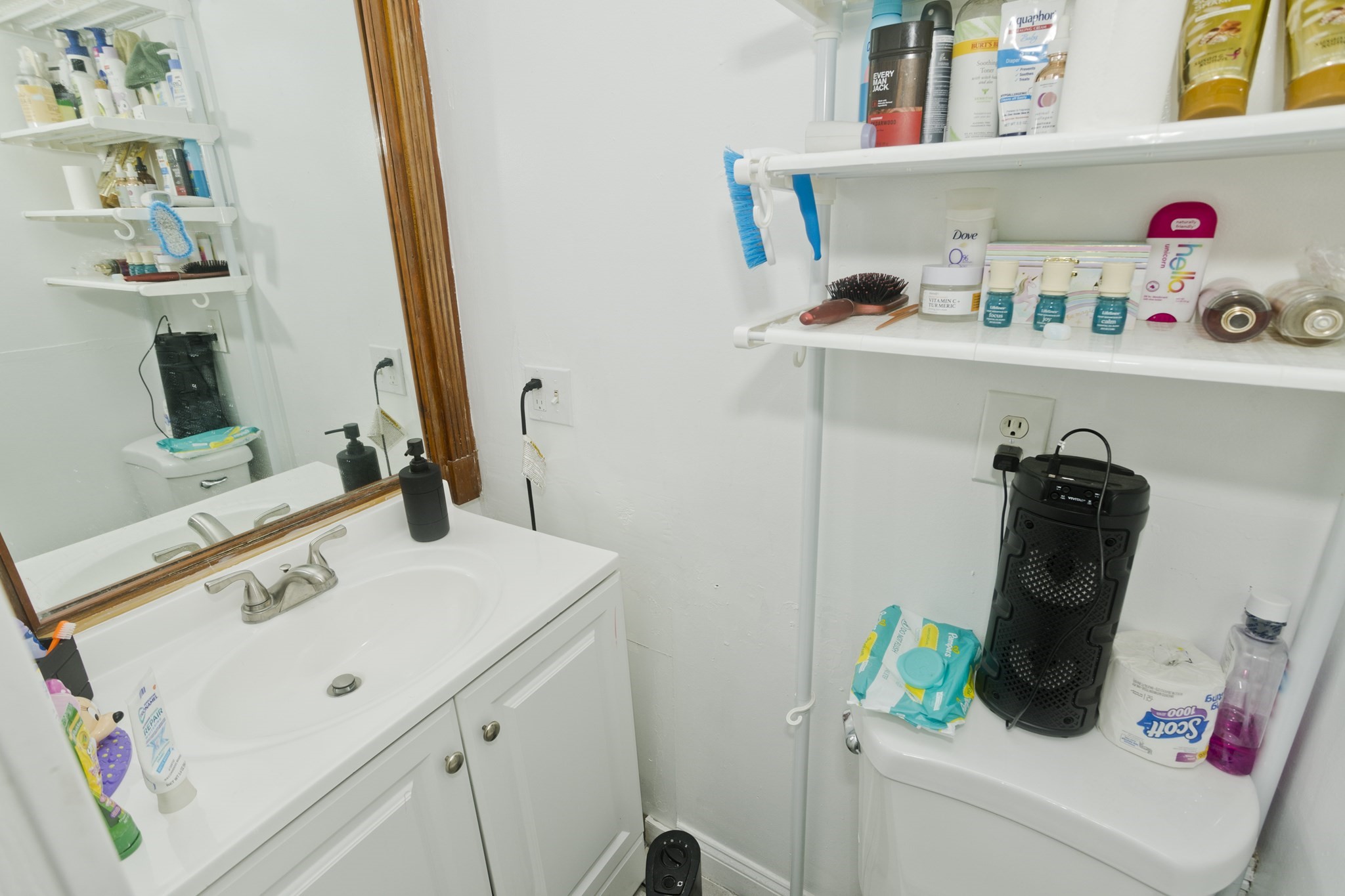 4 Columbia St, Holyoke, MA 01040 - Image 15