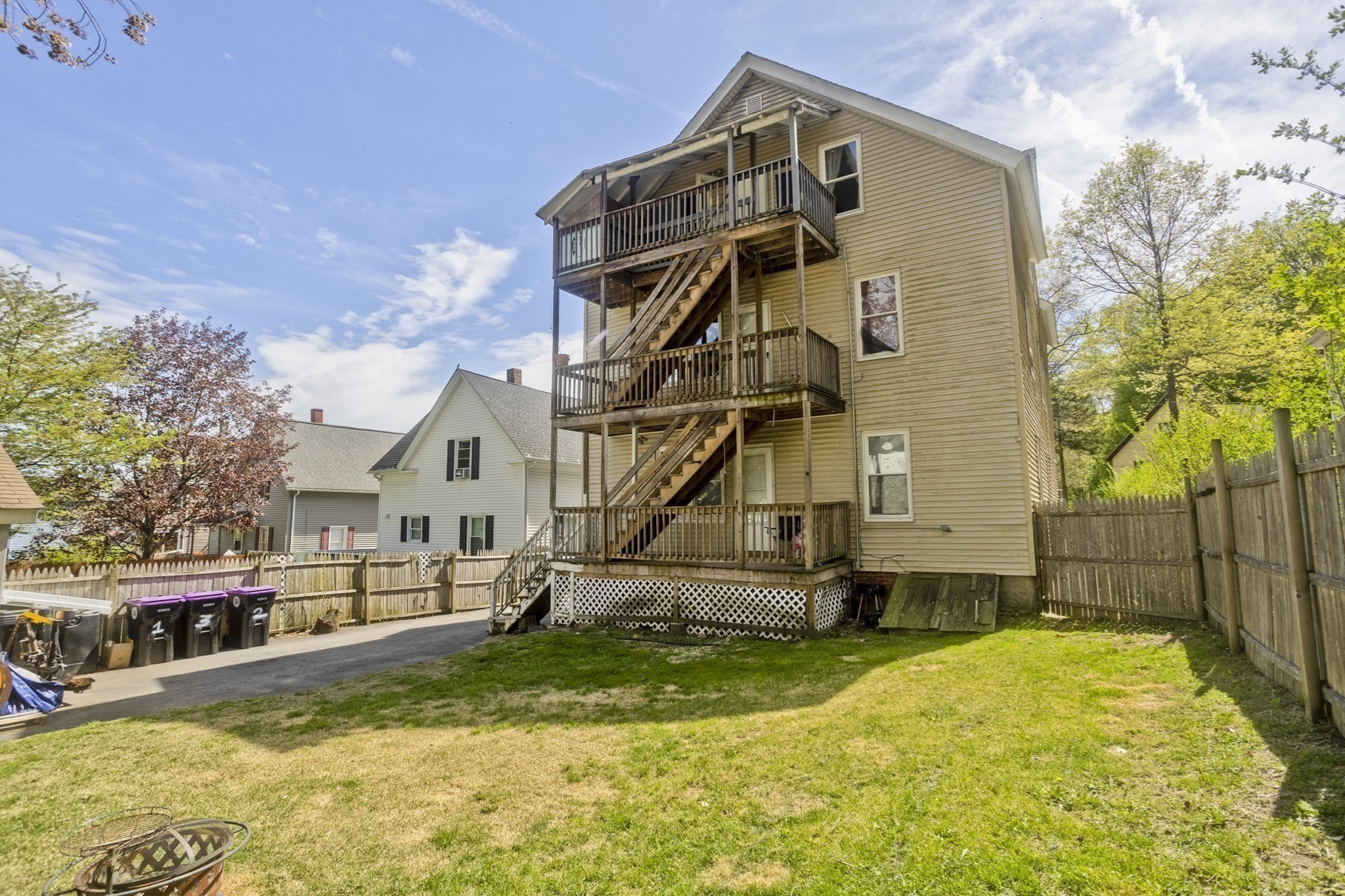 4 Columbia St, Holyoke, MA 01040 - Image 4