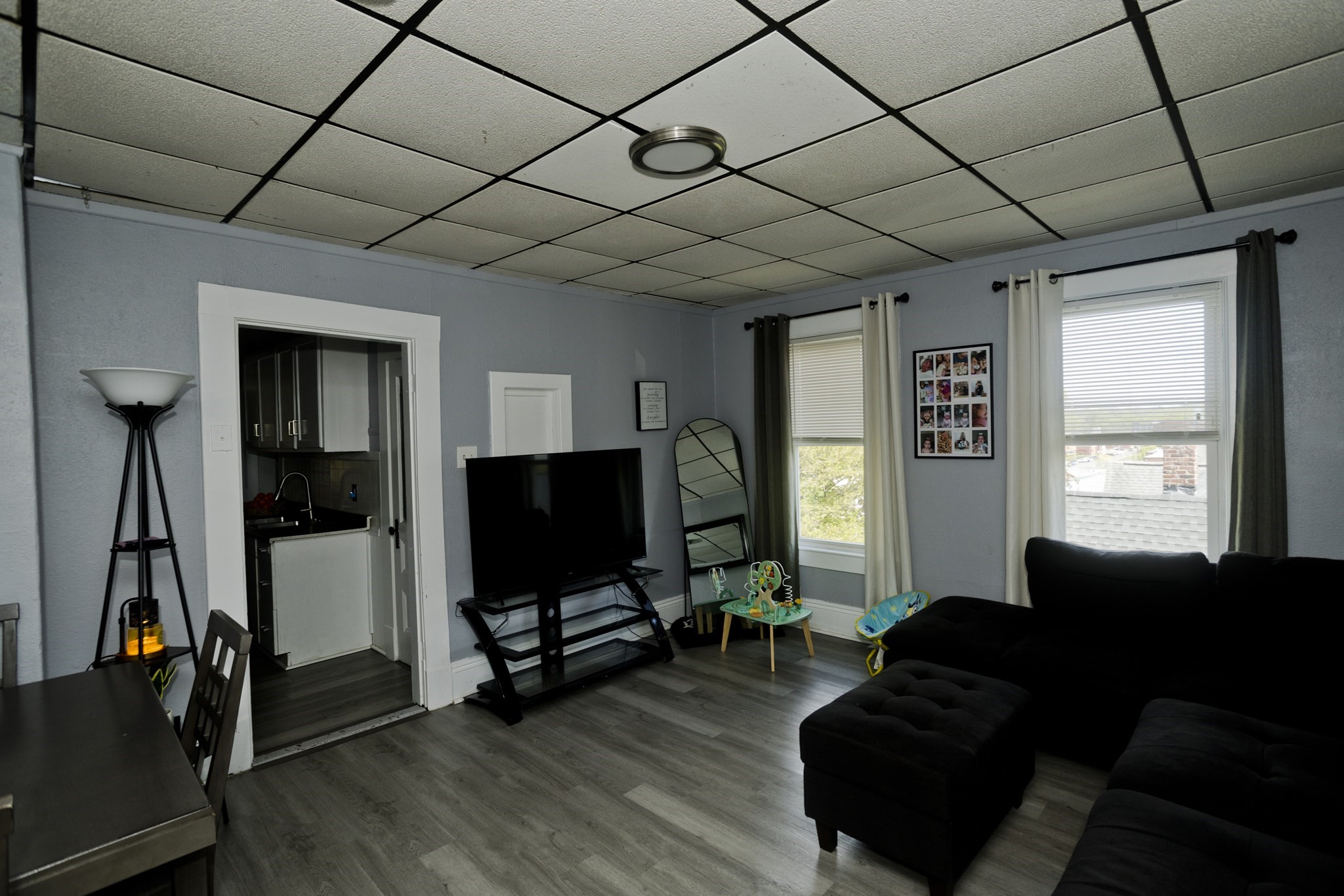 4 Columbia St, Holyoke, MA 01040 - Image 31