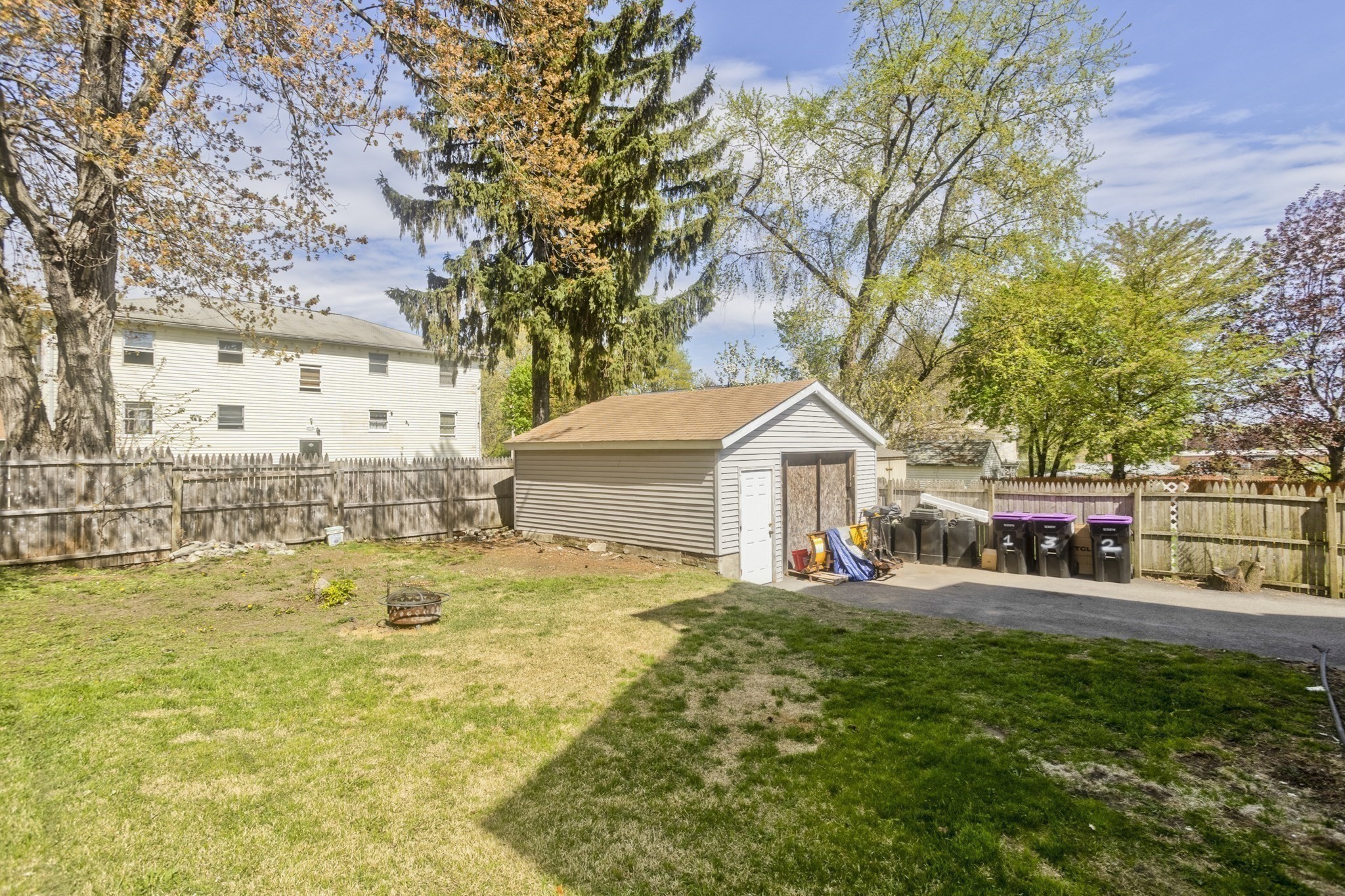 4 Columbia St, Holyoke, MA 01040 - Image 5