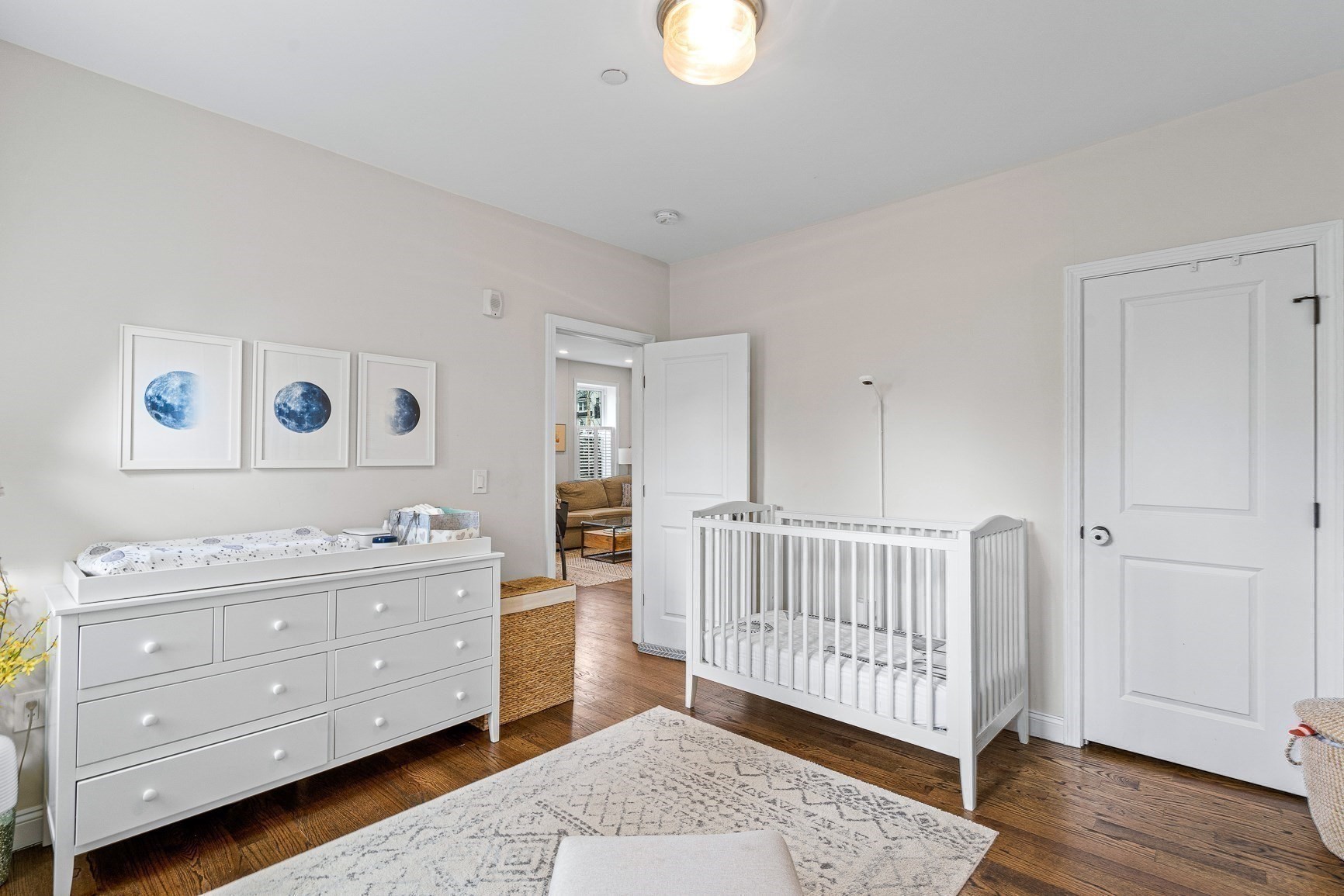 dorchester - #73347472
