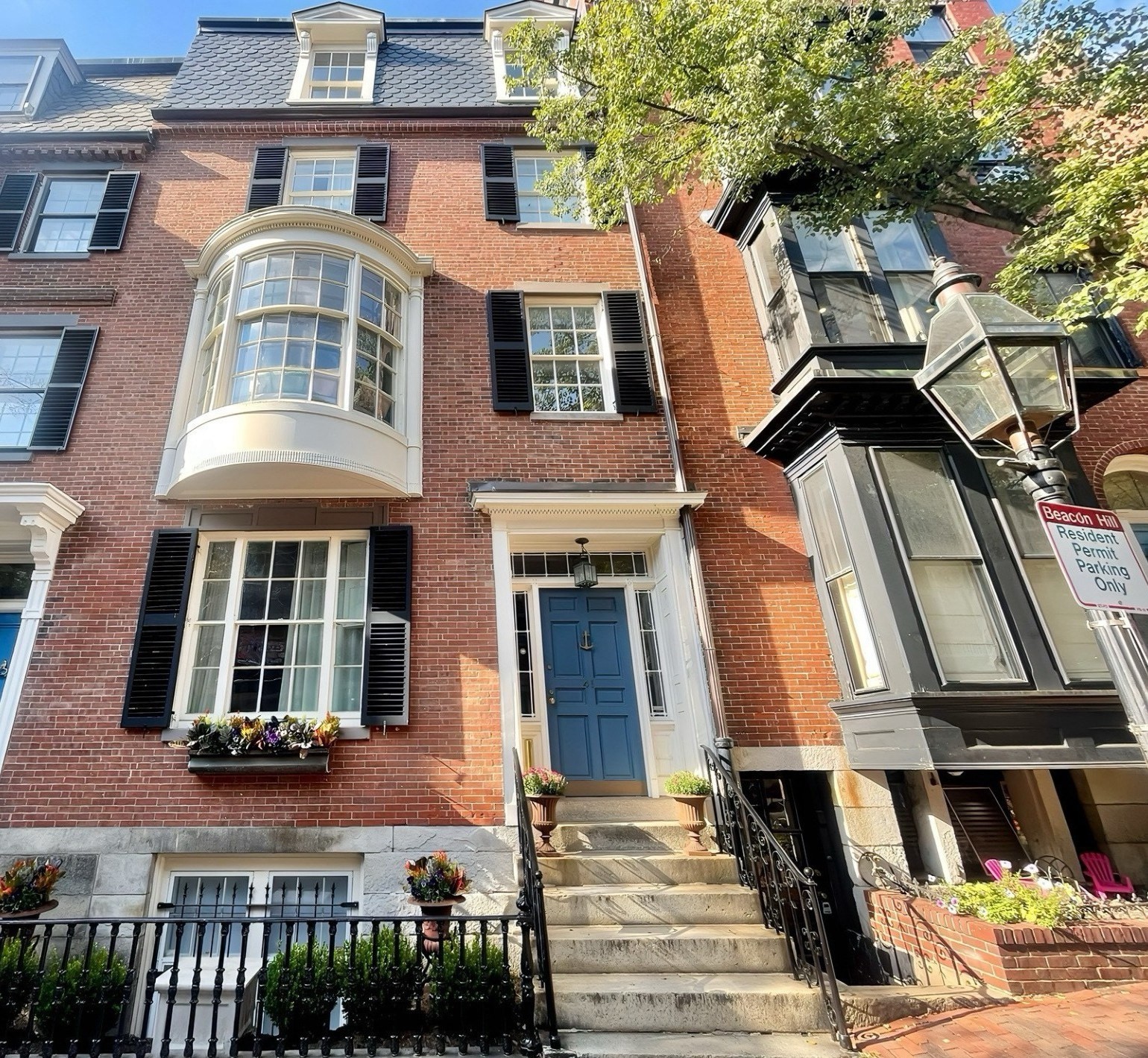 41 Chestnut St, Beacon Hill, Boston, MA 02108