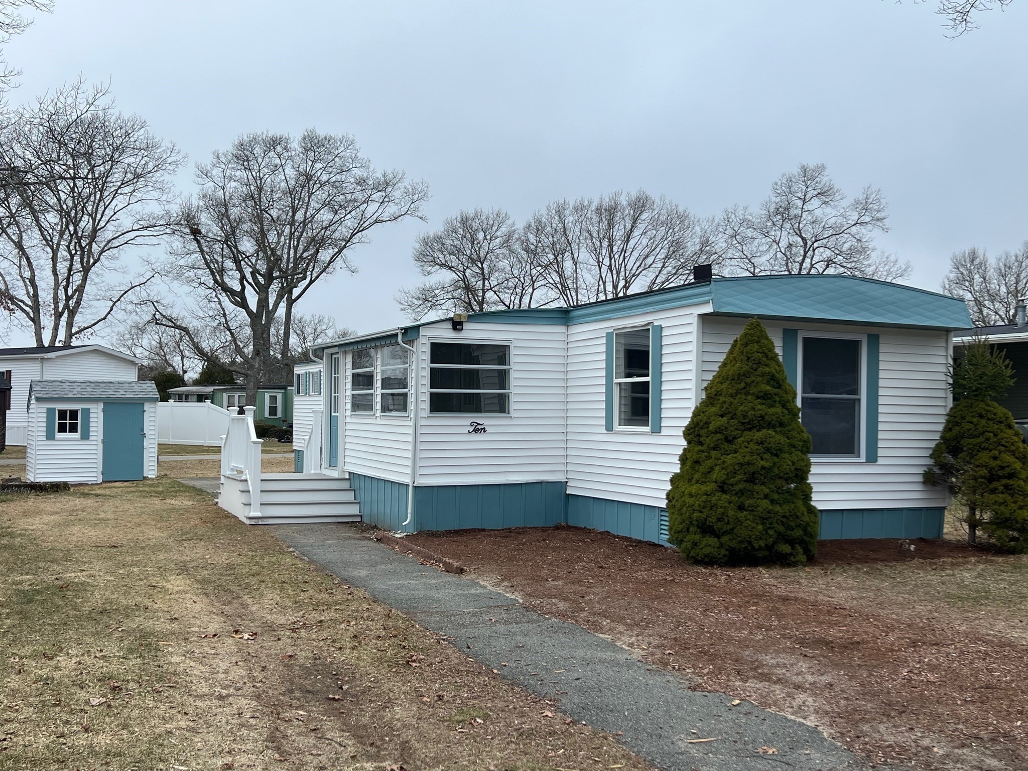 plymouth - #73348734