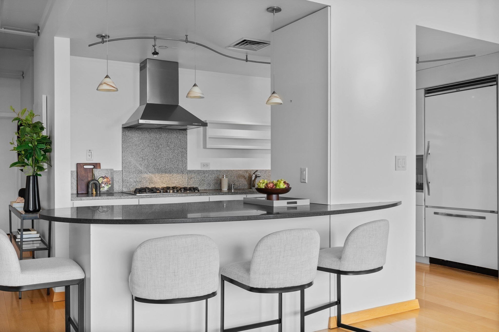 25 Channel Center St Unit 1102, Seaport, Boston, MA 02210 - Image 18