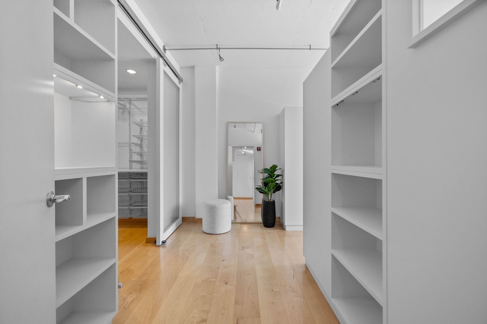 25 Channel Center St Unit 1102, Seaport, Boston, MA 02210 - Image 22