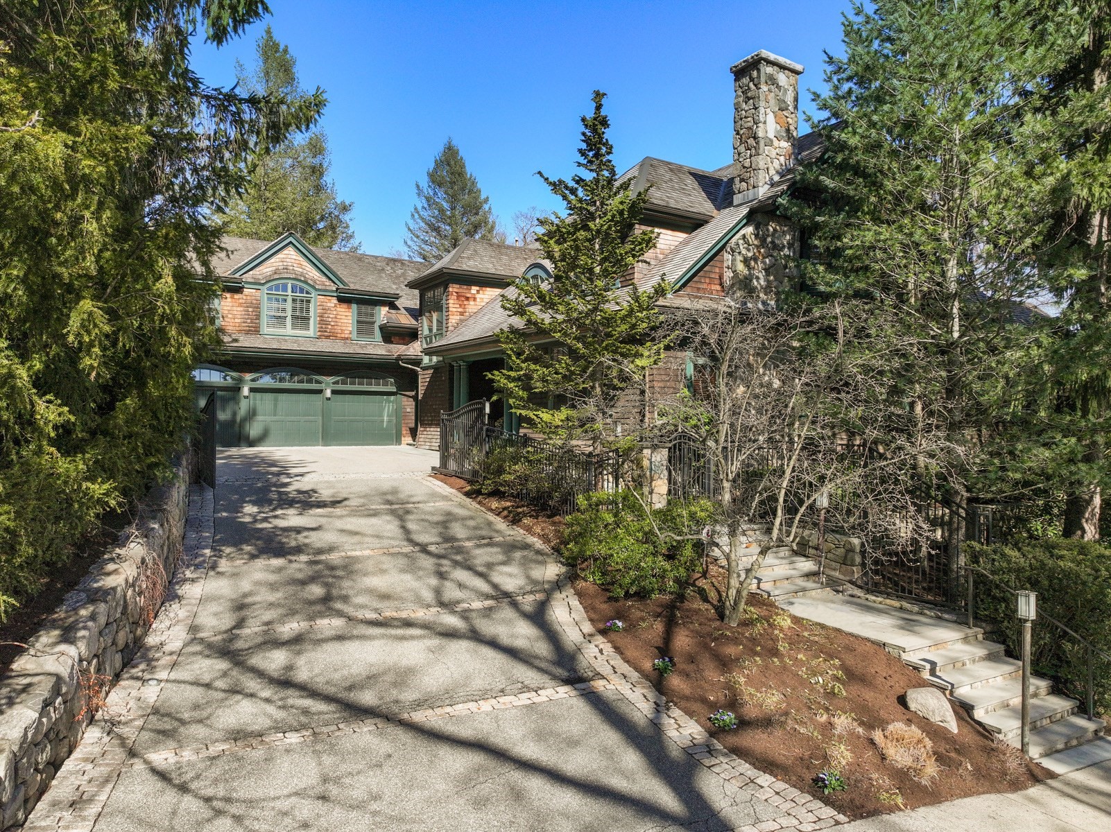 130 Cabot Street, Brookline, MA 02467