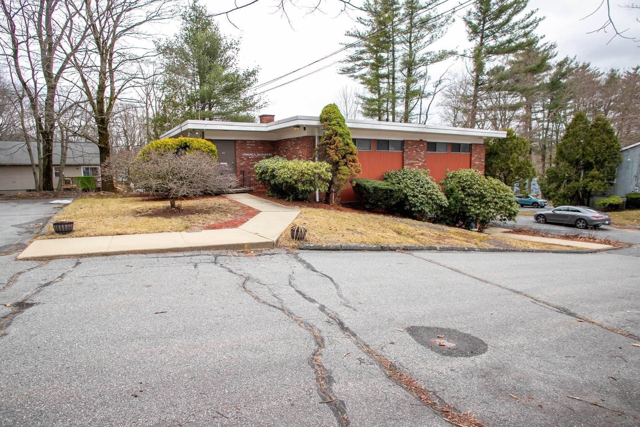 41 Lennon St, Gardner, MA 01440 - Image 3