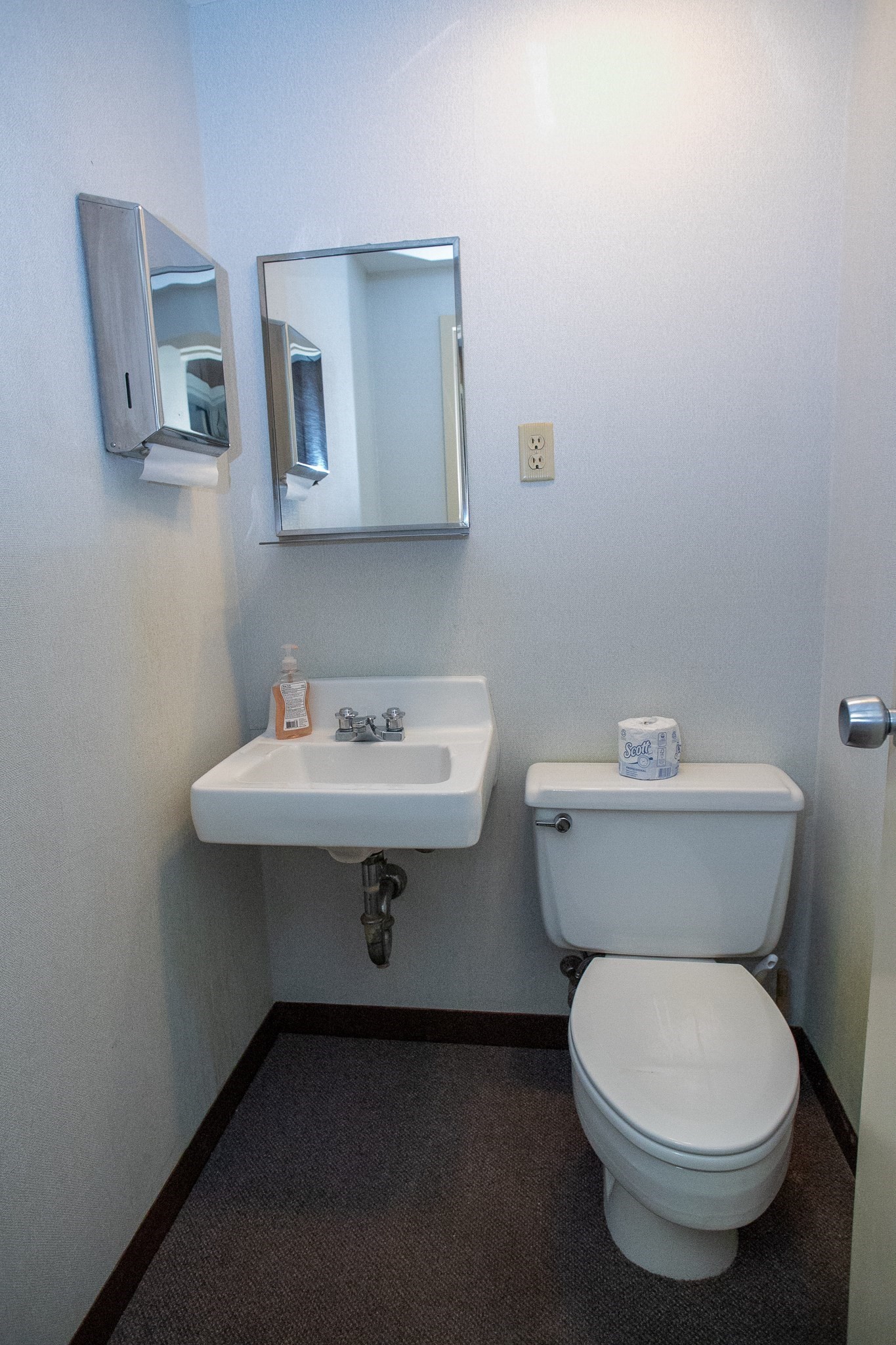 41 Lennon St, Gardner, MA 01440 - Image 34