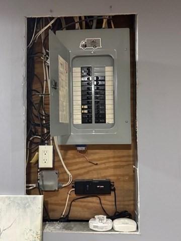 milford - #73352039