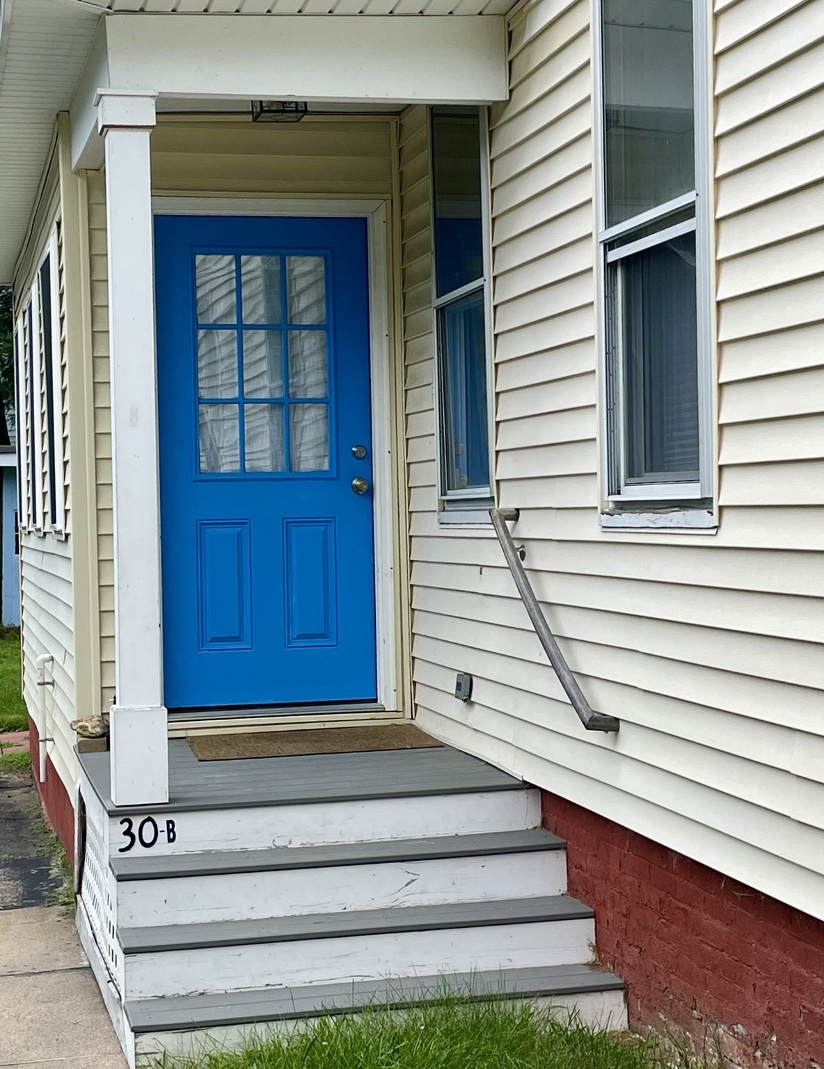 30 Cherry St Unit B, Northampton, MA 01060 - Image 1