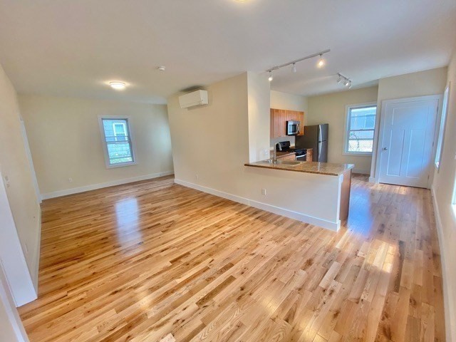 30 Cherry St Unit B, Northampton, MA 01060 - Image 14
