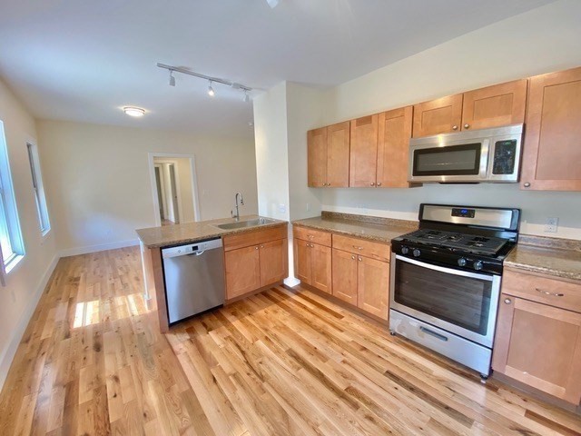 30 Cherry St Unit B, Northampton, MA 01060 - Image 8
