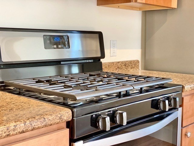 30 Cherry St Unit B, Northampton, MA 01060 - Image 9