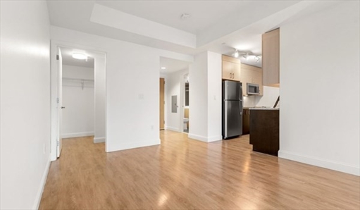 99 Kneeland St, Apt 611