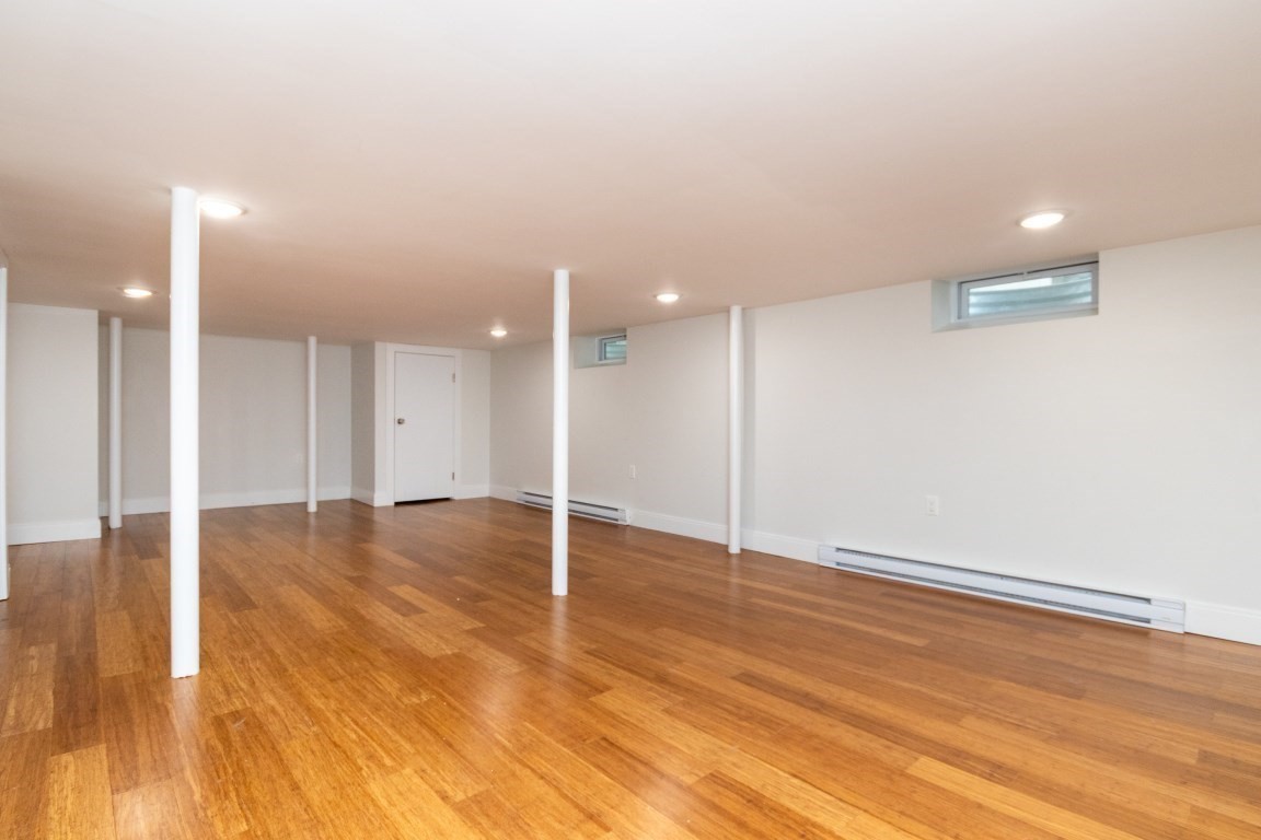 dorchester - #73353190