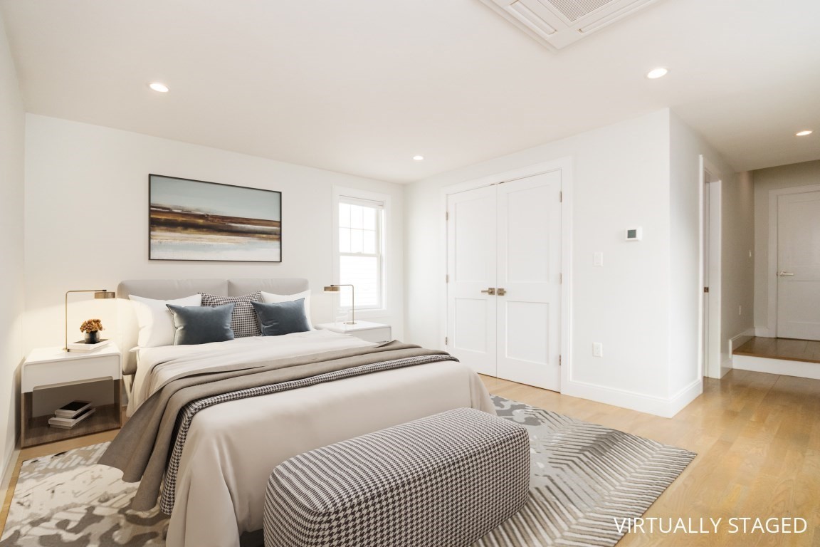 dorchester - #73353190