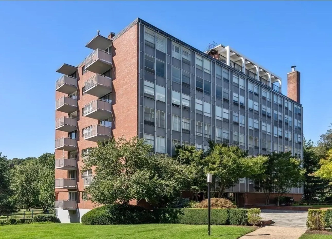 brookline - #73353235
