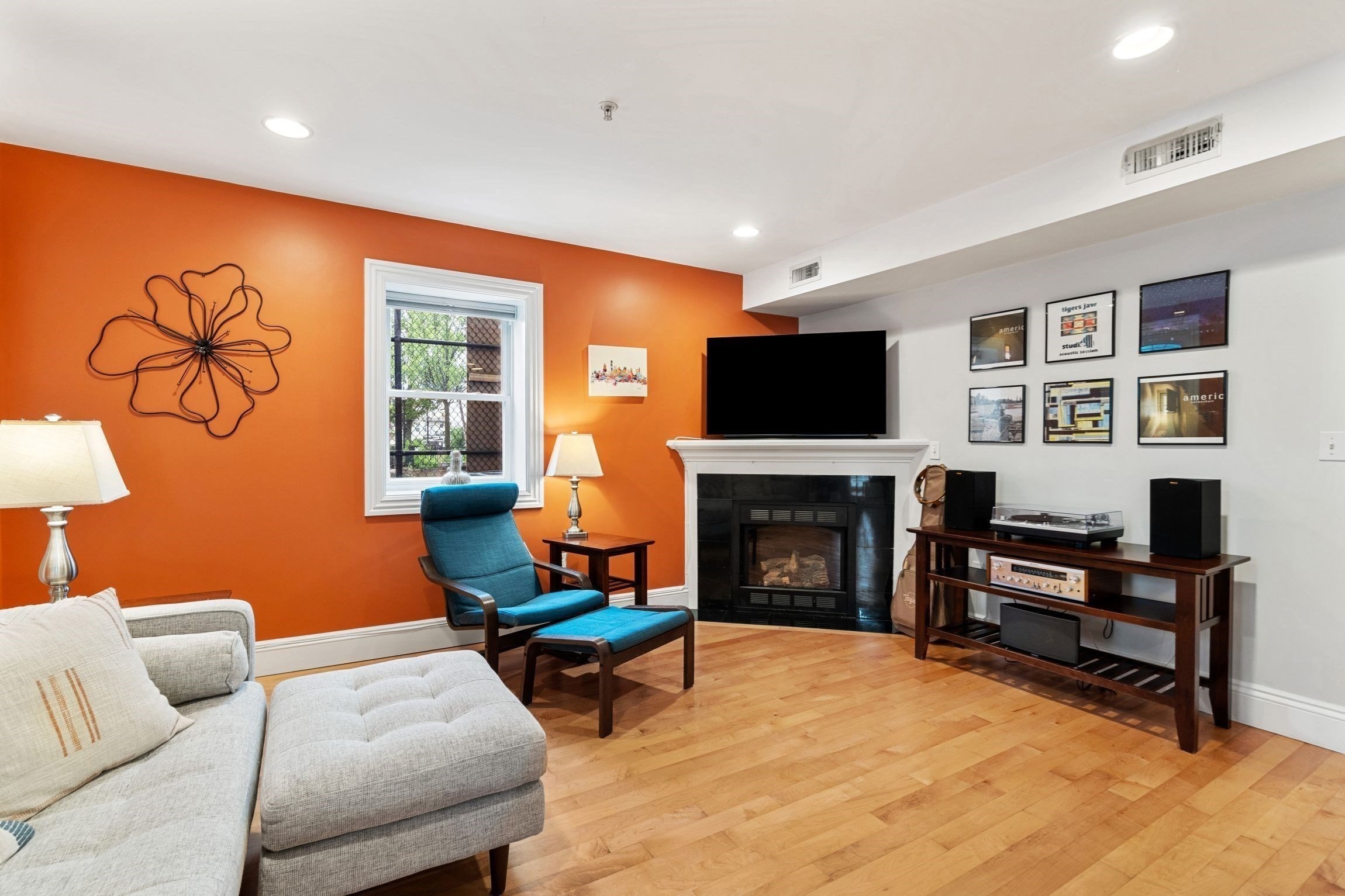 somerville - #73353245