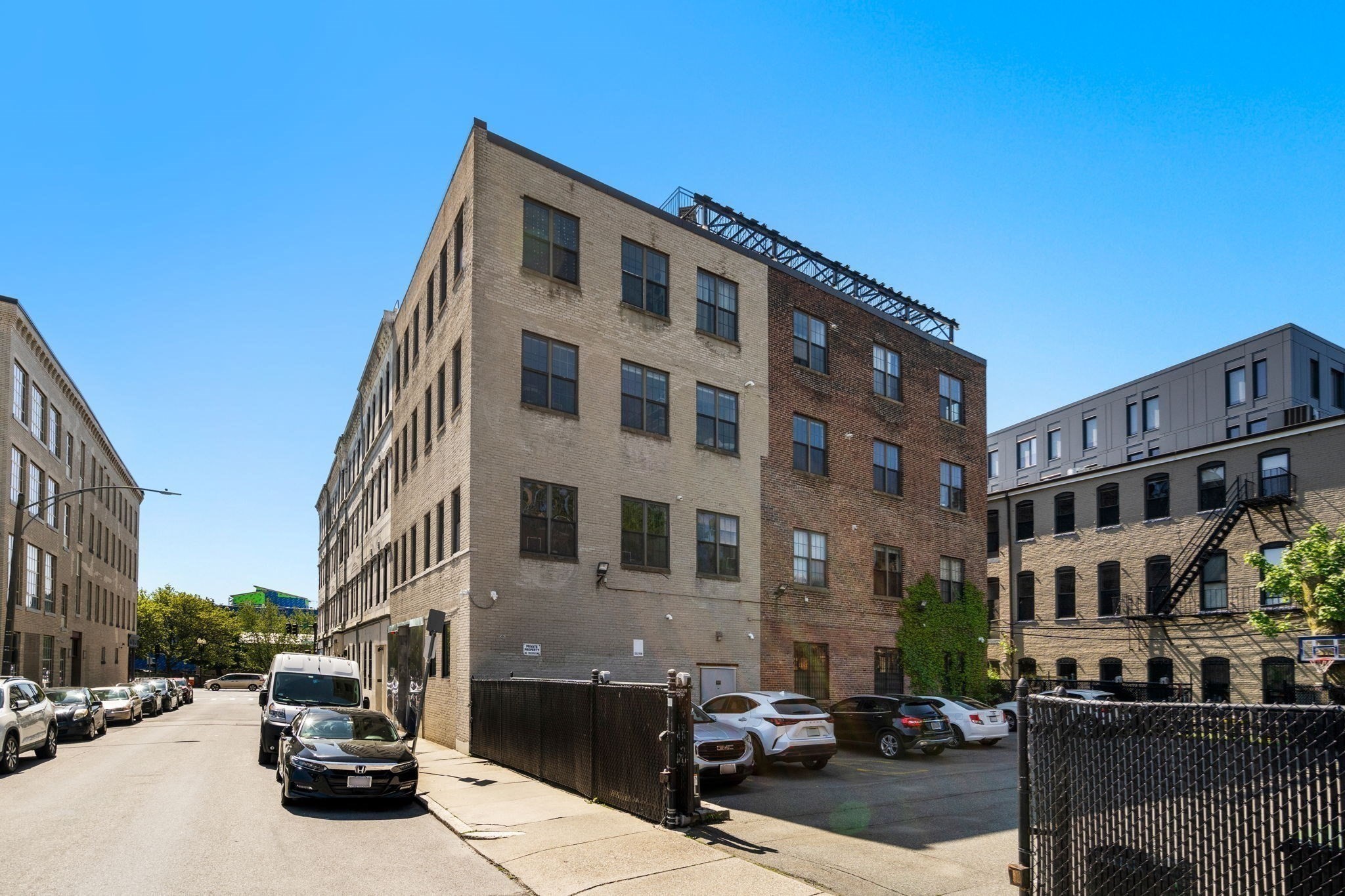 roxbury - #73353338