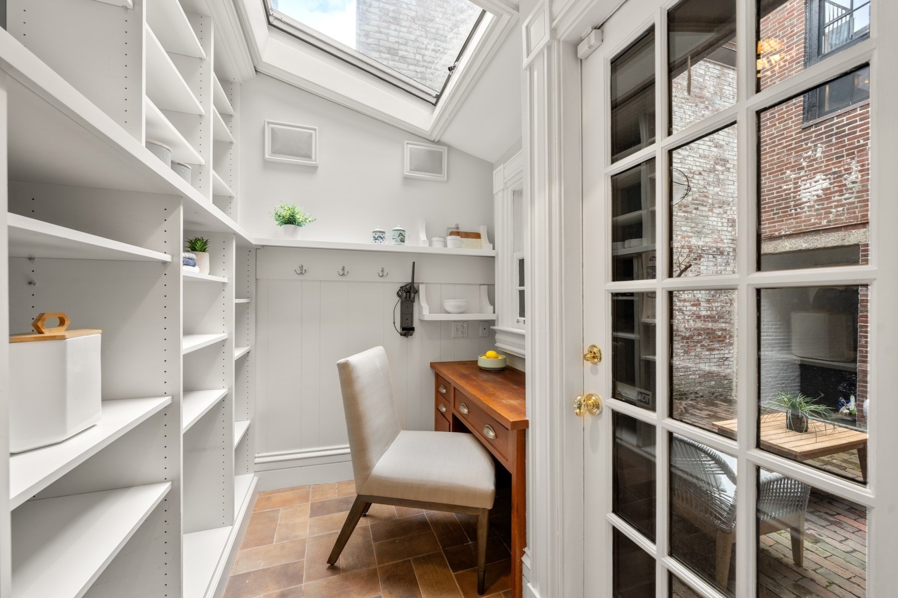 beacon-hill - #73353559