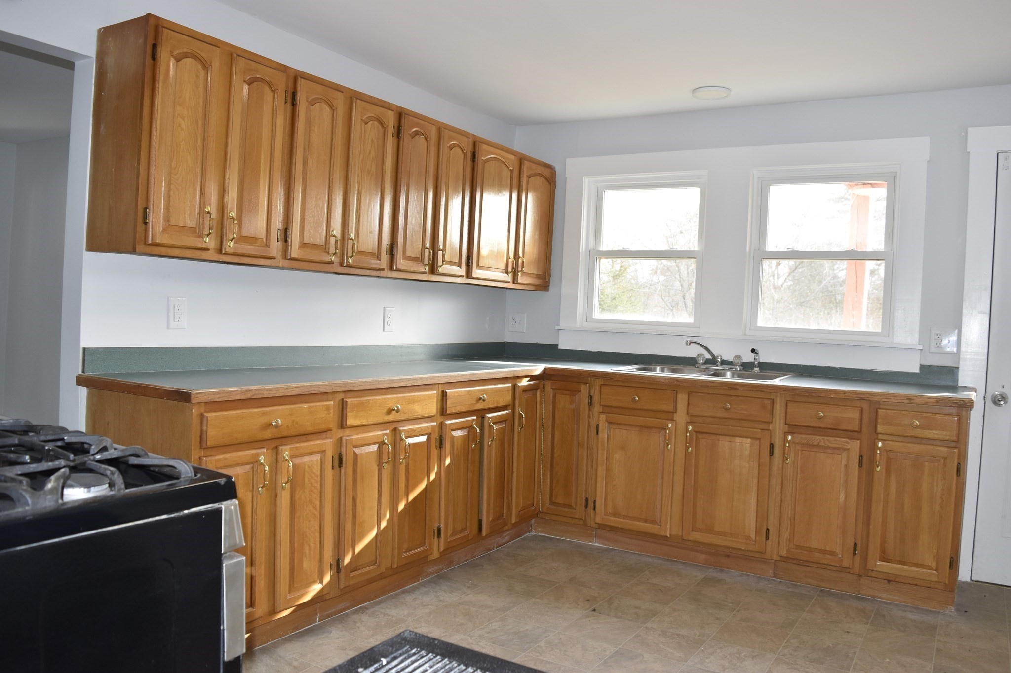 7 Pearl Street, Southbridge, MA 01550 - Image 24