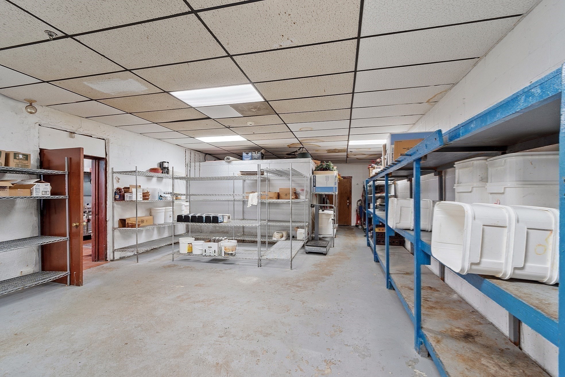 885 Main Street, Tewksbury, MA 01876 - Image 25