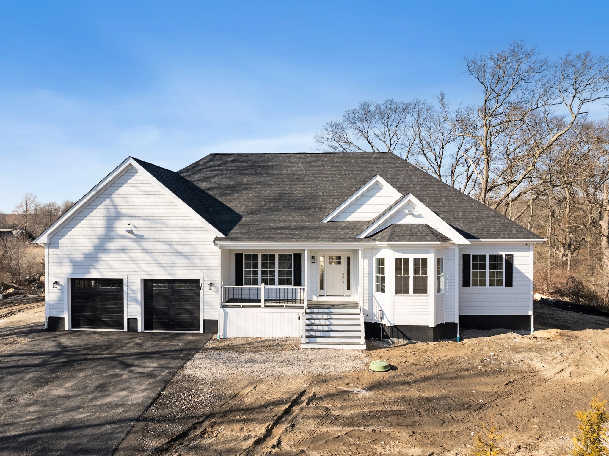 98 Horseneck Road, Dartmouth, MA 02748