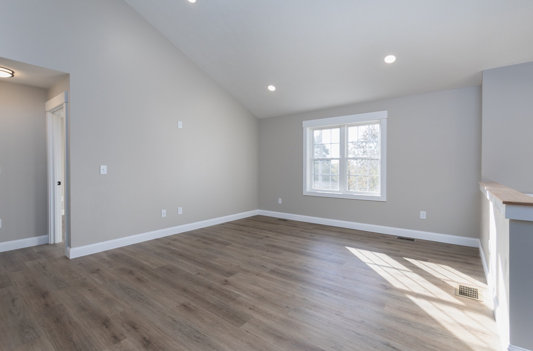 30 Grant Street, Spencer, MA 01562 - Image 6