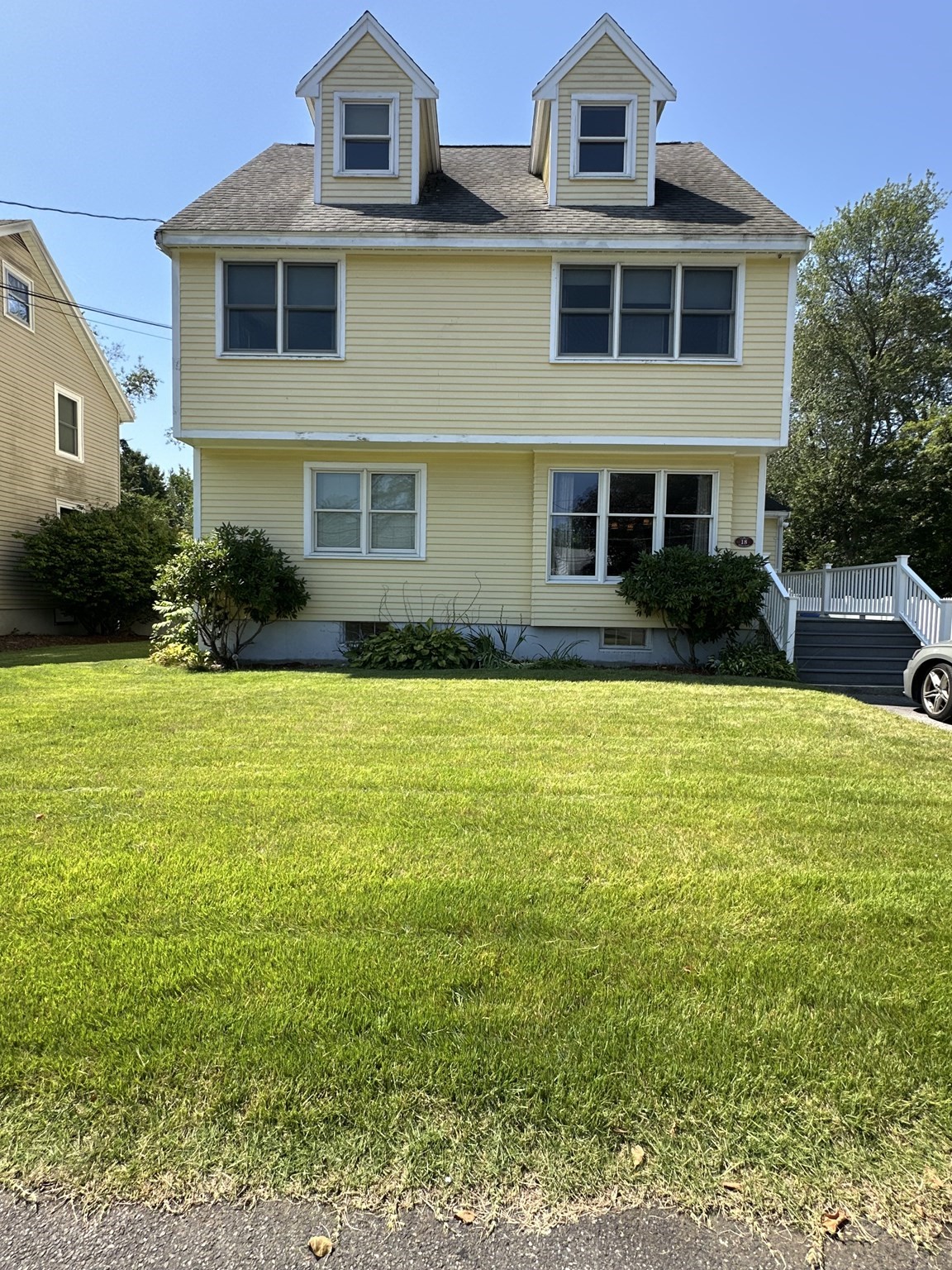 18 Walton Street, Wakefield, MA 01880