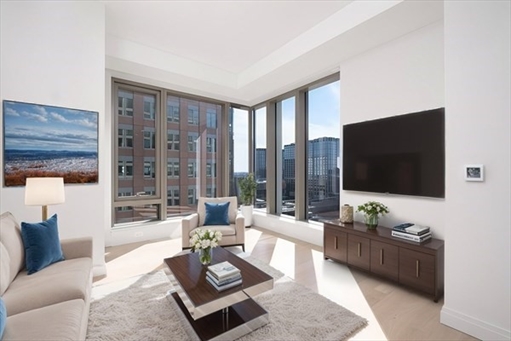 135 Seaport Blvd, Apt 1508